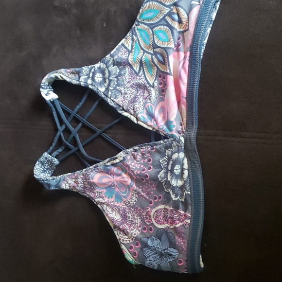 Maaji reversible bikini - Picture 5 of 7